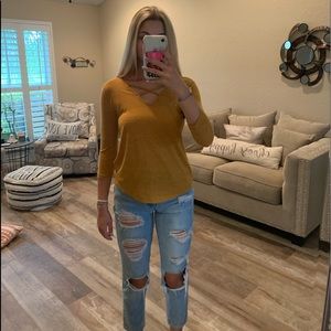 yellow/golden brown long sleeve top